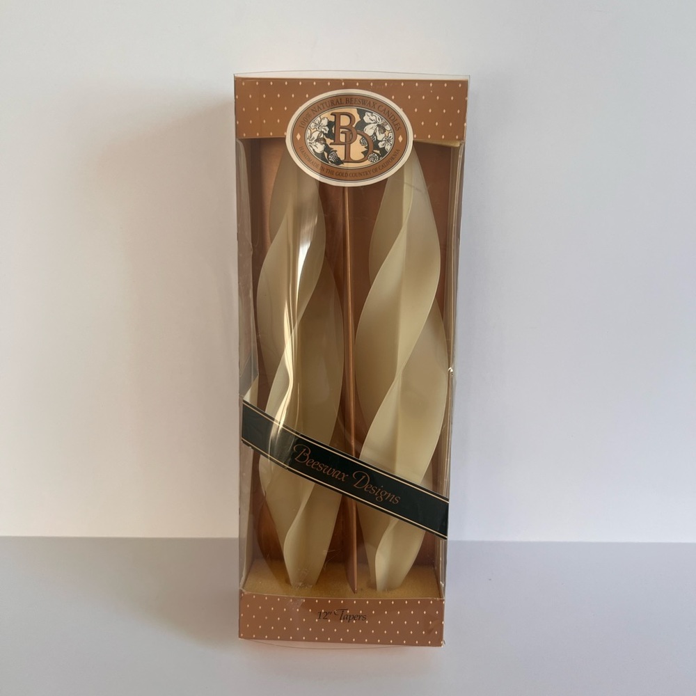 Beeswax Disigns Candles 12” Tapers Spiral Ivory Edge. 
VTG